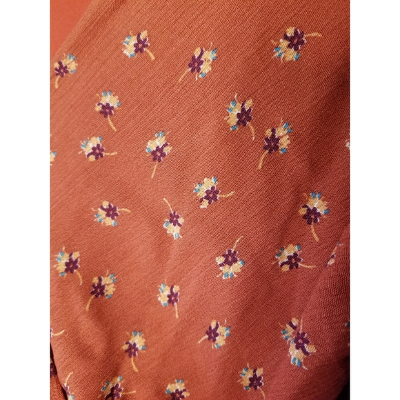 9. Orange ditsy floral v-neck surplice wrap waist smocked long sleeve dress - Picture 7 of 7